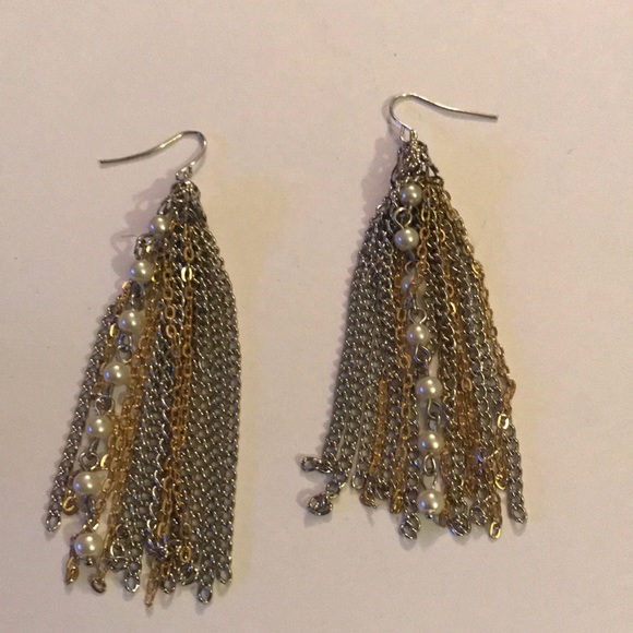 Multi chain earring - Picture 2 of 2